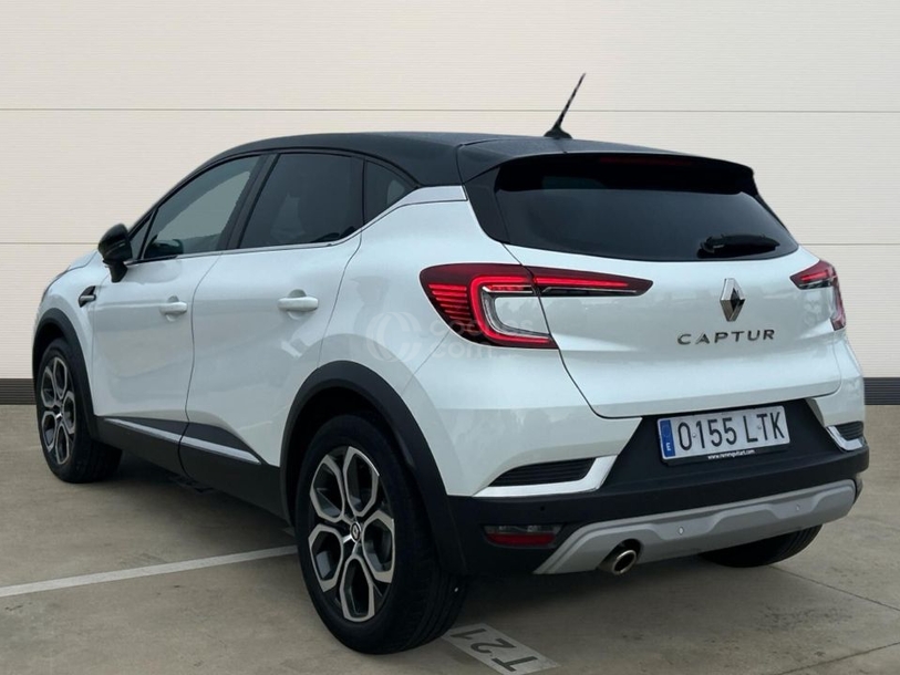 Foto del RENAULT Captur TCe GPF Micro Híbrido Fast Track 103kW