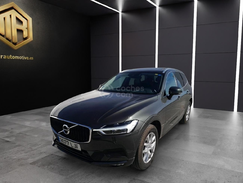 Foto del VOLVO XC60 B4 Momentum Pro FWD Aut.