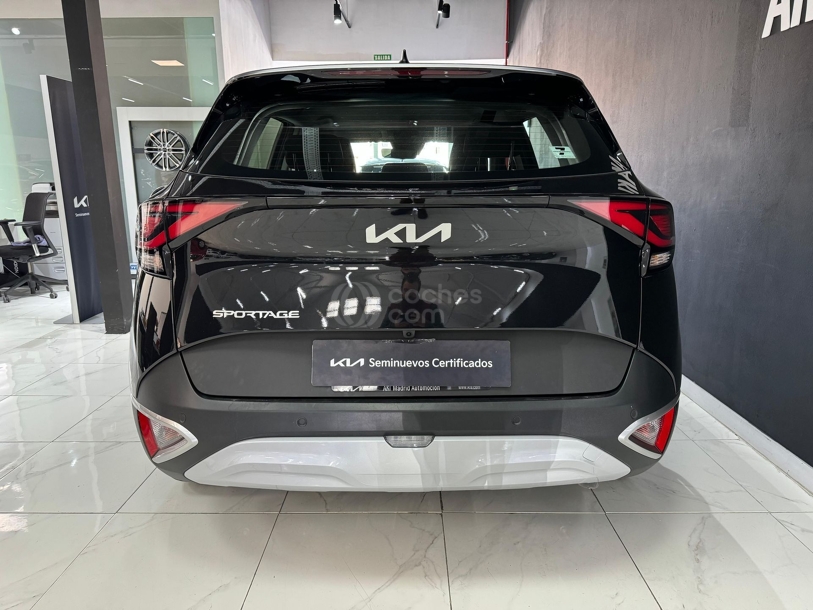 Foto del KIA Sportage 1.6 T-GDi MHEV Business DCT 4x2 160
