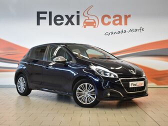 Imagen de PEUGEOT 208 1.2 PureTech S&S Signature 110