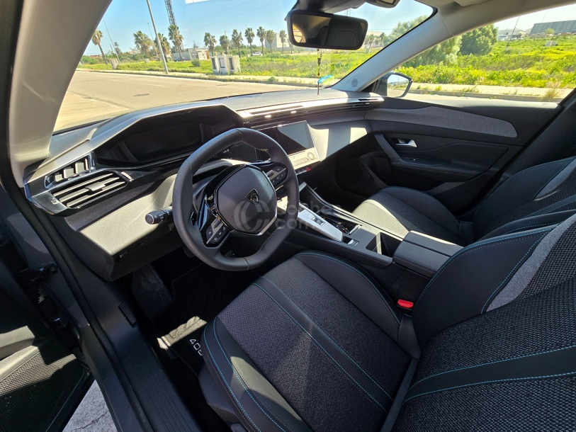 Foto del PEUGEOT 408 Hybrid 145 Allure e-DCS6