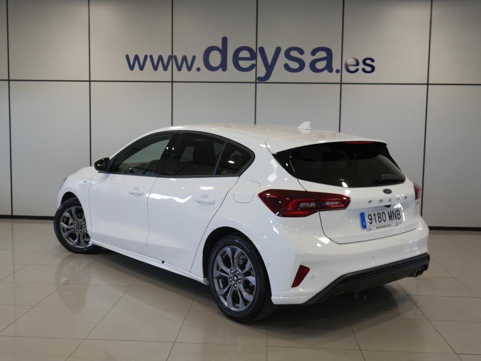 Foto del FORD Focus 1.0 Ecoboost MHEV ST-Line X 155 Aut.