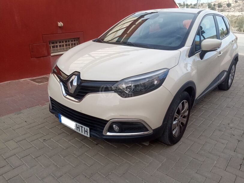 Foto del RENAULT Captur 1.5dCi eco2 Energy Intens 90