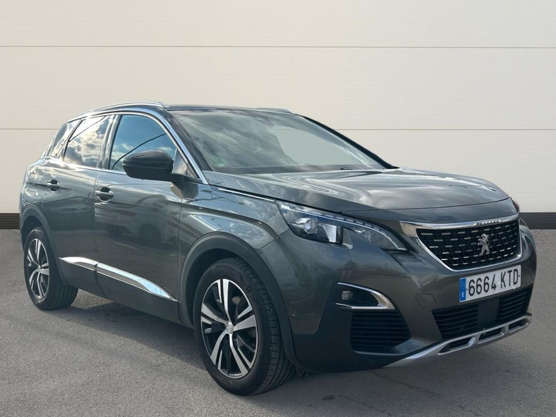 Imagen de PEUGEOT 3008
