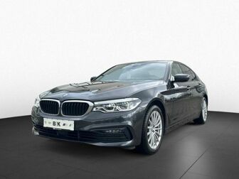 Imagen de BMW Serie 5 520dA Luxury Line