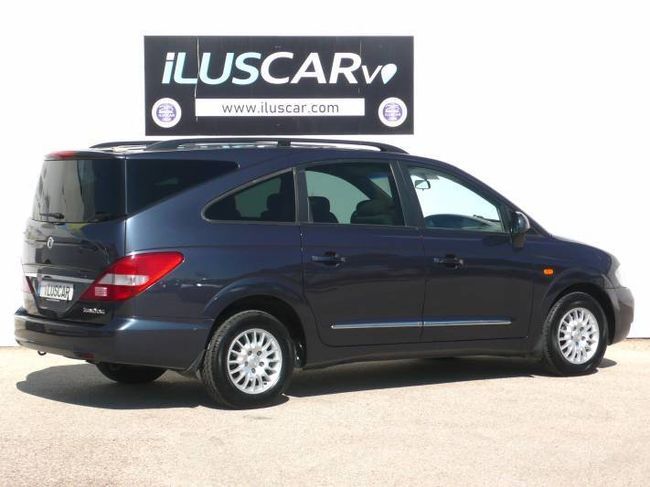 Foto del SSANGYONG KGM Rodius 270 Xdi Premium