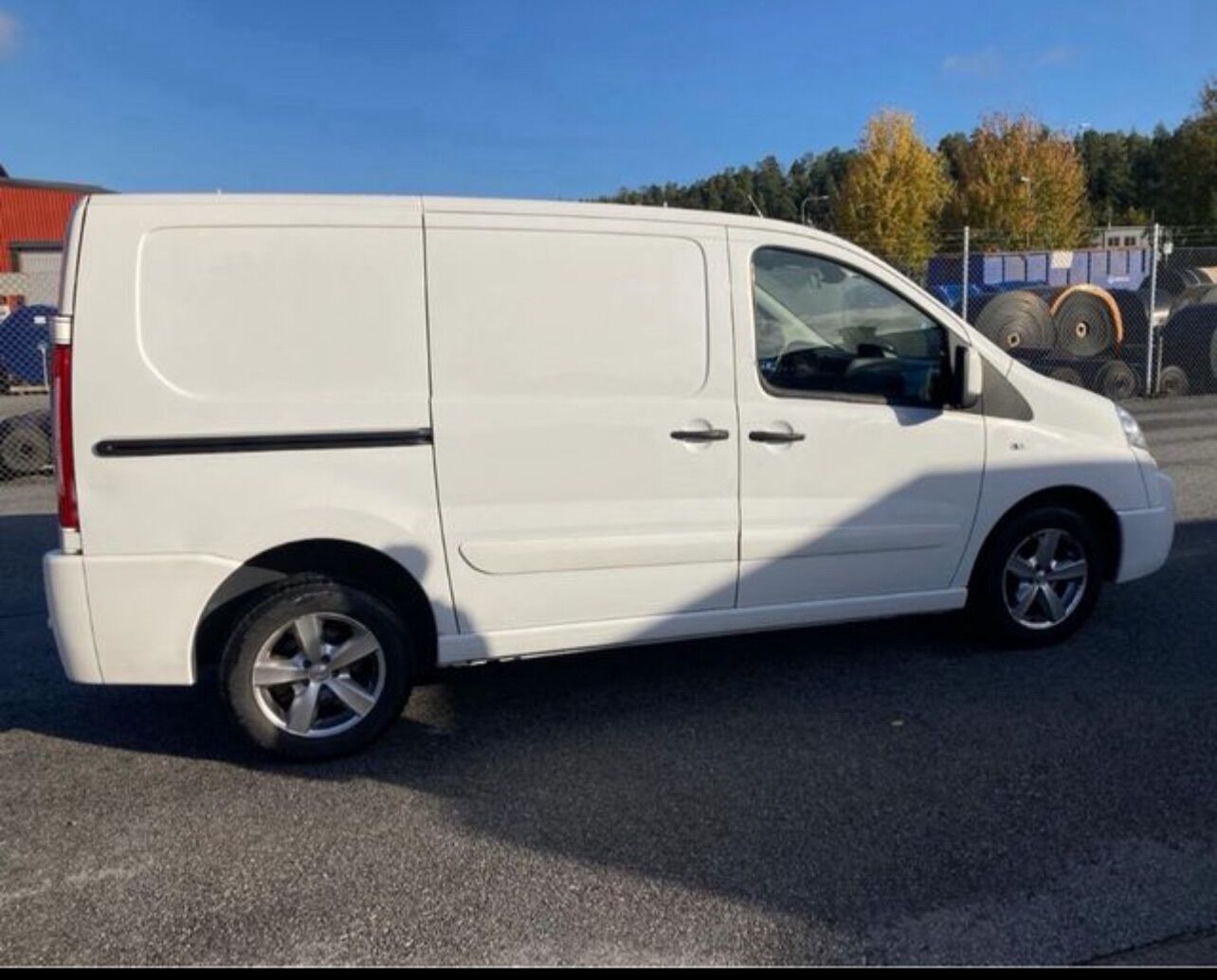 Foto del PEUGEOT Expert Furgón 2.0HDI 229 L2H2 160