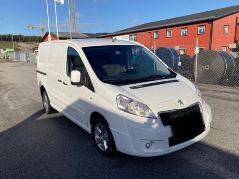 Foto del PEUGEOT Expert Furgón 2.0HDI 229 L2H2 160