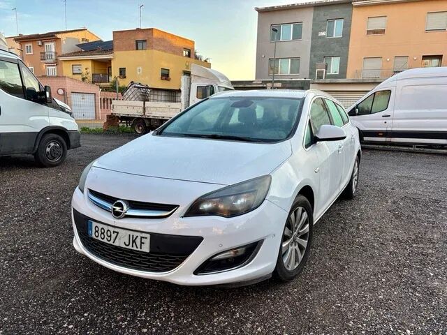 Foto del OPEL Astra 2.0CDTi Excellence Aut. 165