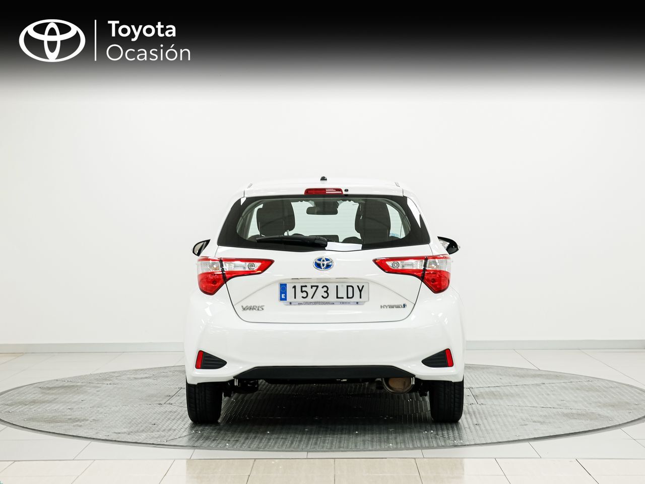 TOYOTA Yaris (100H Active) en Coruña, A