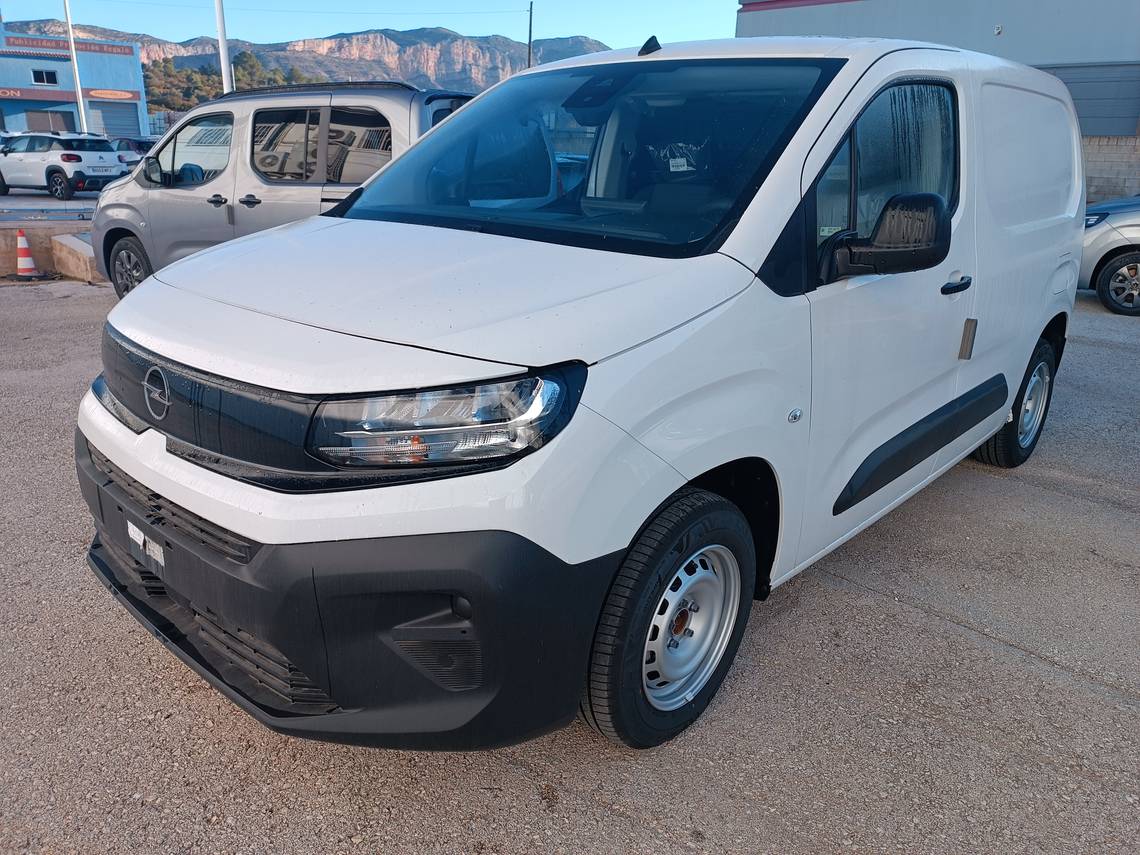 OPEL Combo (Cargo Diesel 1.5 100HP S&S -) en Alicante
