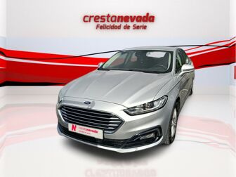 Imagen de FORD Mondeo Sedán 2.0 HEV Titanium