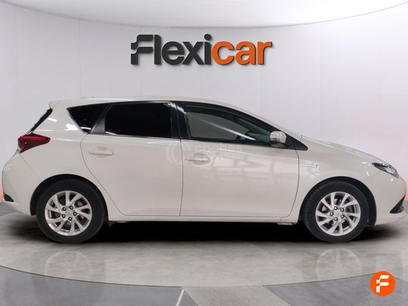 Foto del TOYOTA Auris hybrid 140H Active