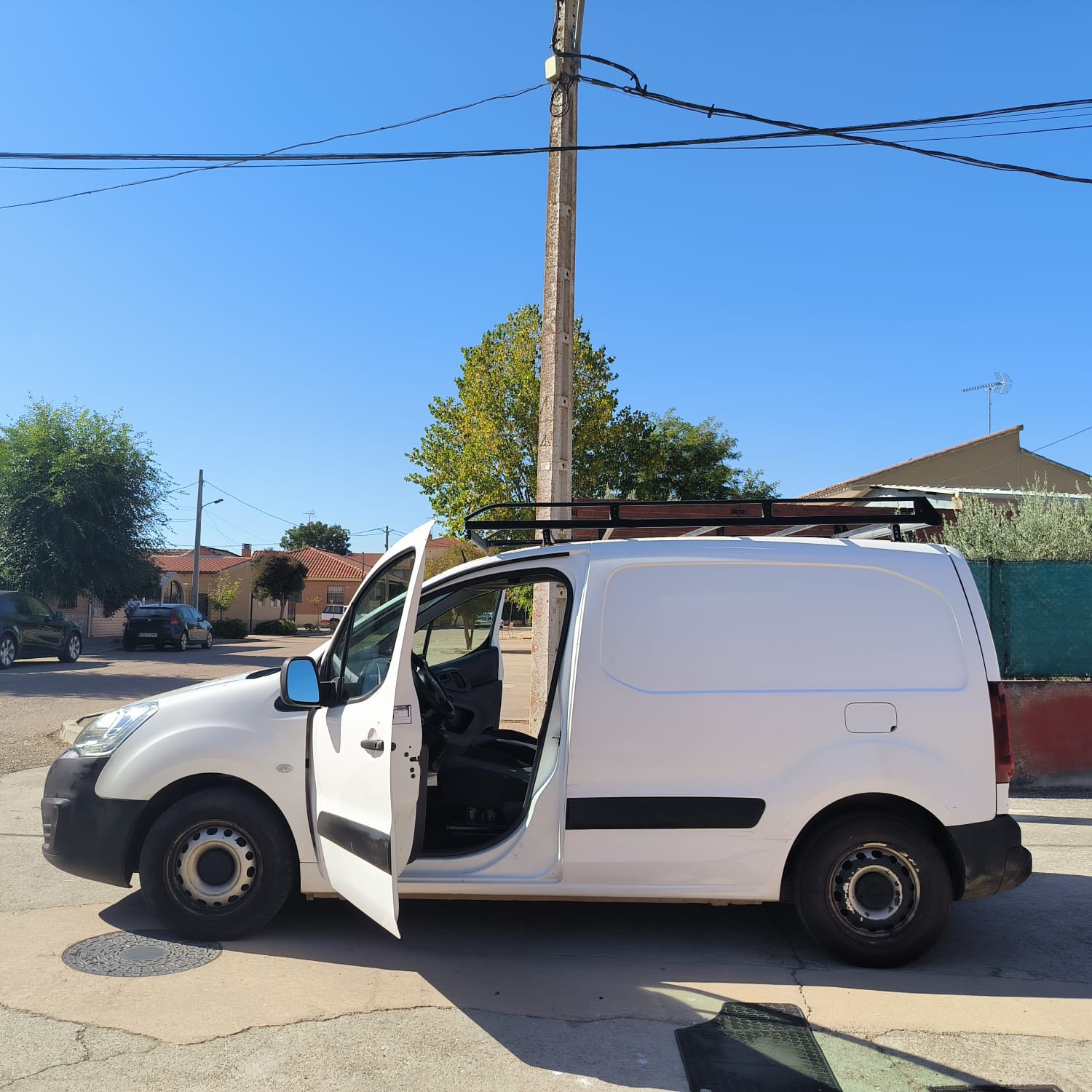 Foto del CITROEN Berlingo Furgón 1.6BlueHDi 75