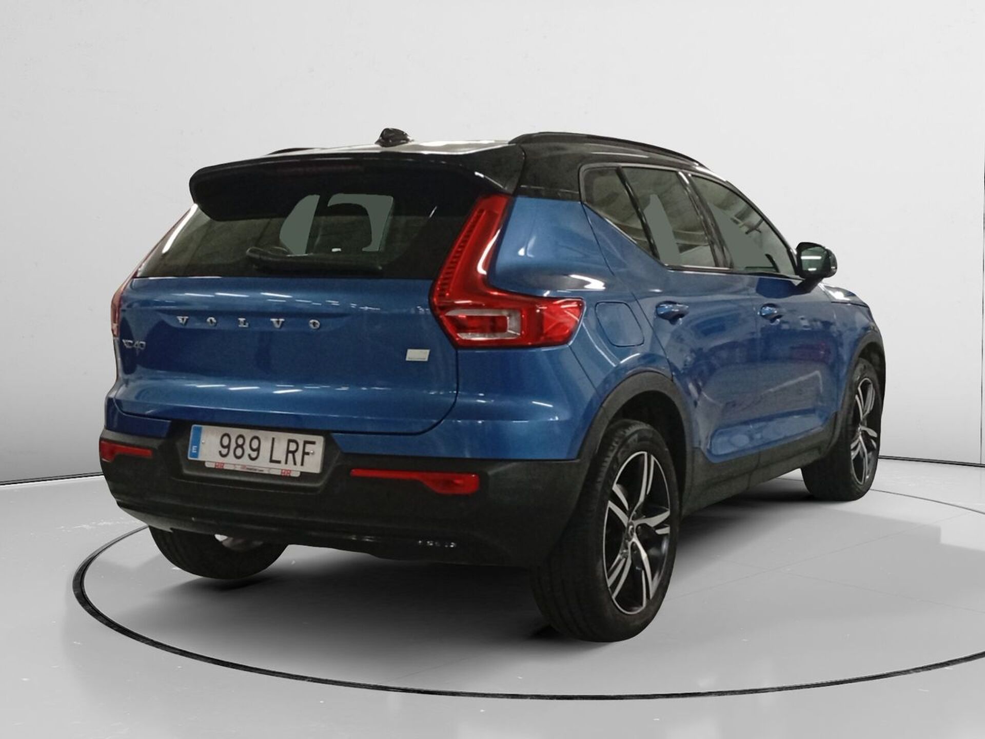 Imagen 2 de VOLVO XC40