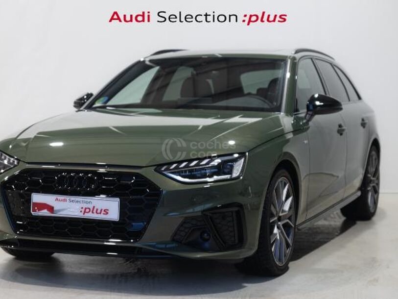 Foto del AUDI A4 Avant 35 TDI Black line S tronic 120kW