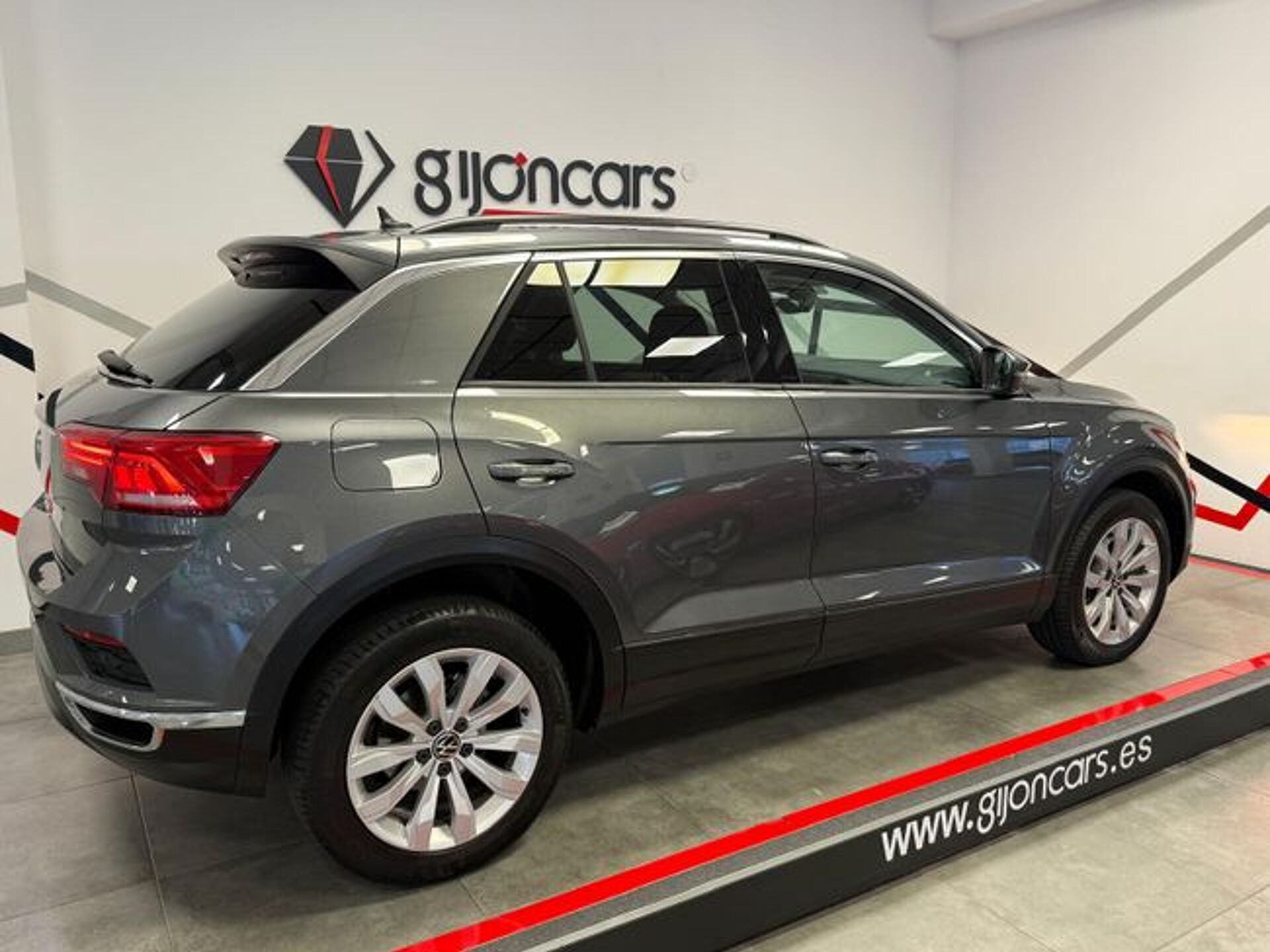 Imagen 2 de VOLKSWAGEN T-Roc