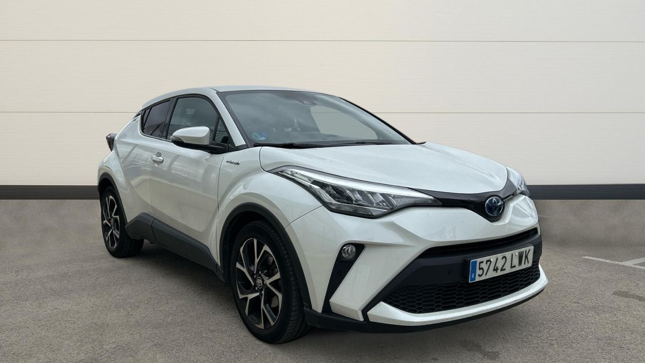 Foto del TOYOTA C-HR 180H Advance