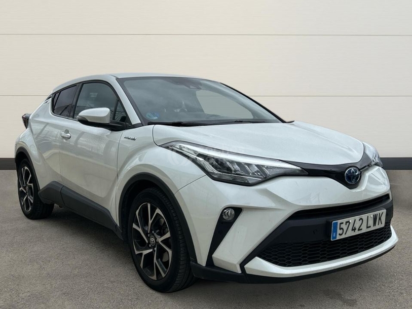 Foto del TOYOTA C-HR 180H Advance