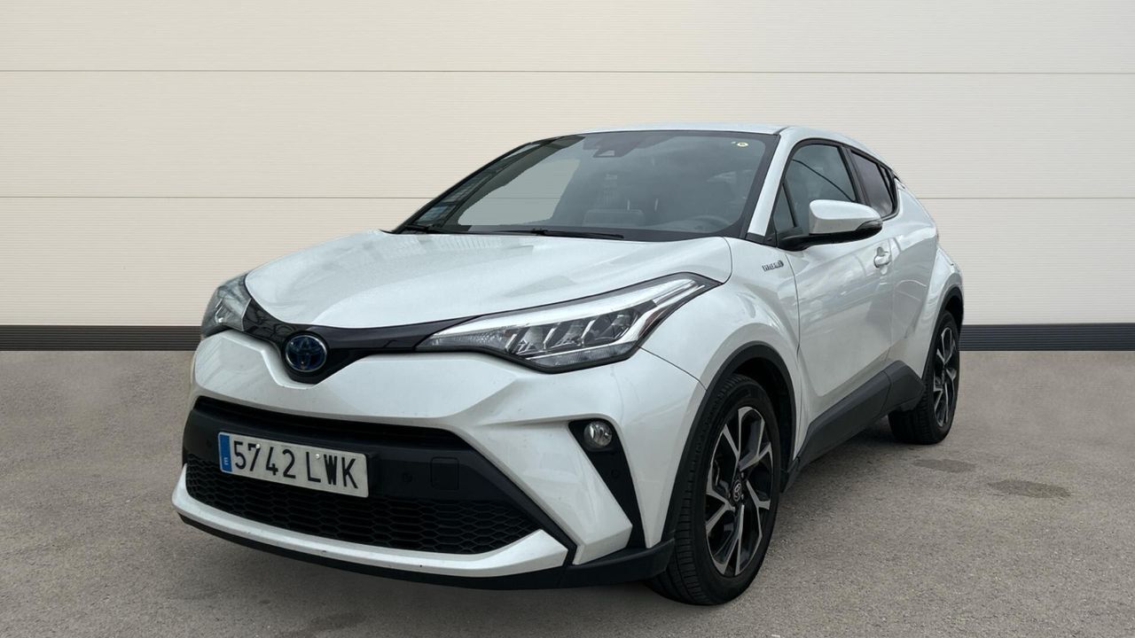 Foto del TOYOTA C-HR 180H Advance