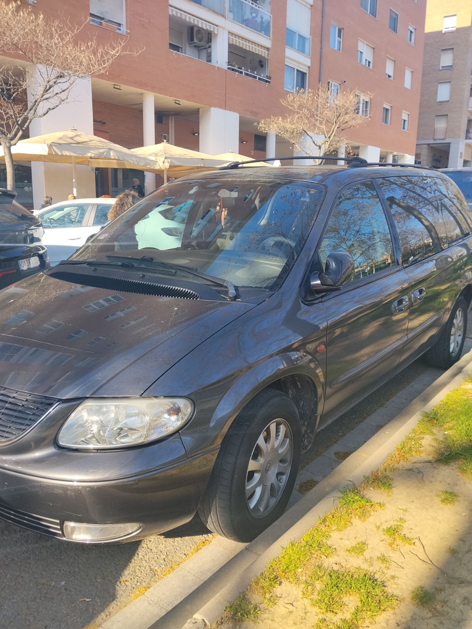 Foto del CHRYSLER Voyager Grand  2.5 CRD LX Warner
