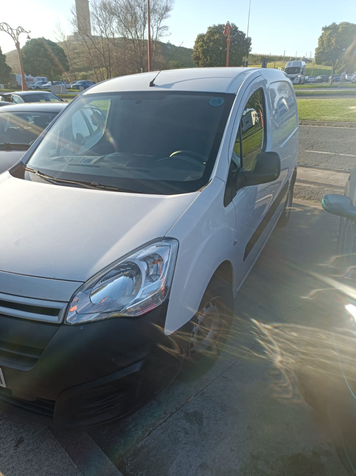 Foto del CITROEN Berlingo Furgón 1.6BlueHDi 100