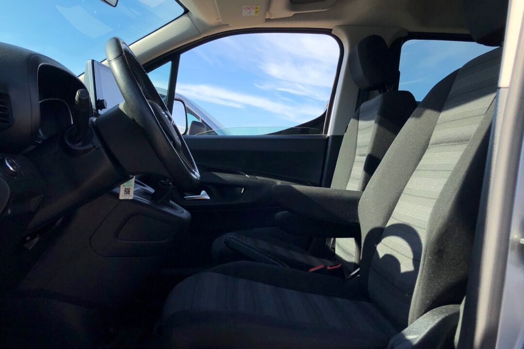 Foto del OPEL Combo Life 1.5TD S&S L Business Elegance Plus 100