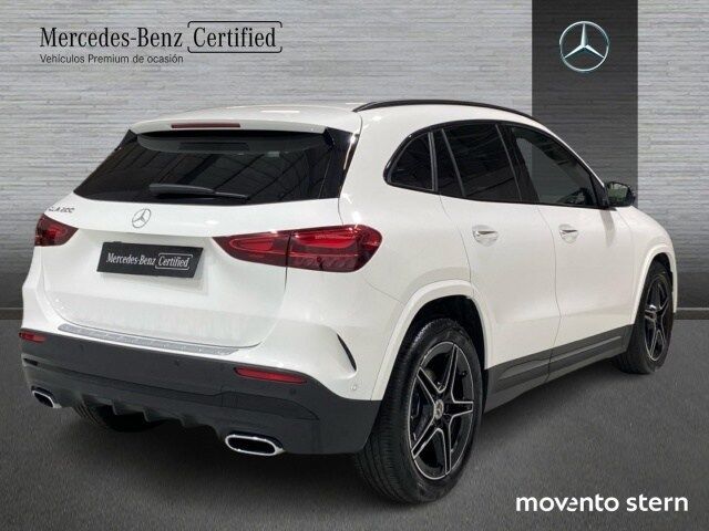 Foto del MERCEDES Clase GLA GLA 200 7G-DCT