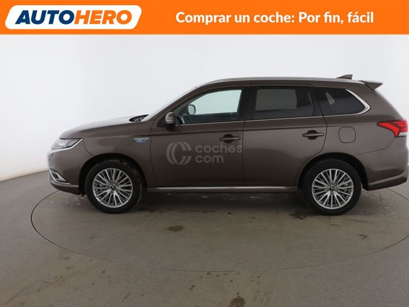 Foto del MITSUBISHI Outlander PHEV Kaiteki 4WD