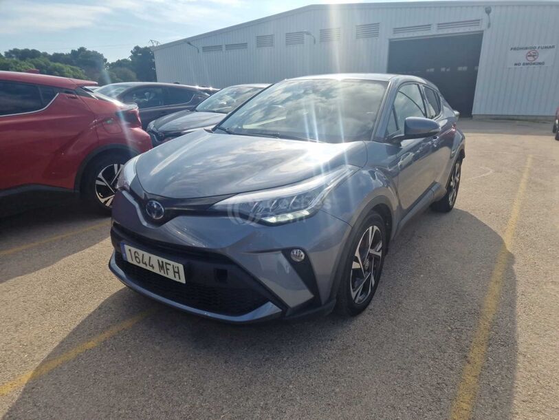 Foto del TOYOTA C-HR 125H Advance