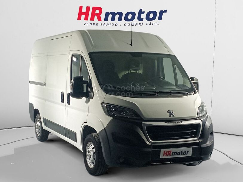 Foto del PEUGEOT Boxer Minibus 2.0 BlueHDI 333 L2H2 130