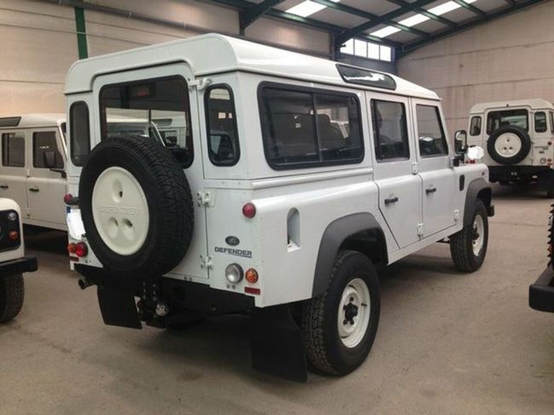 Imagen 2 de LAND ROVER Defender