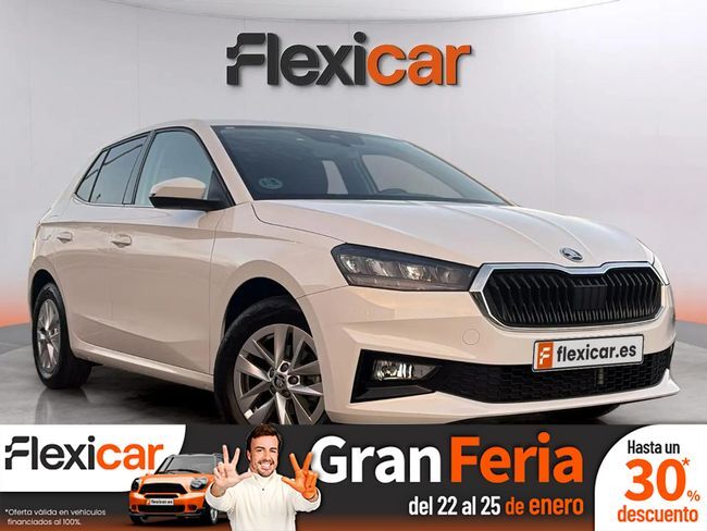 SKODA Fabia (1.0 TSI 70KW (95CV) Selection) en Barcelona