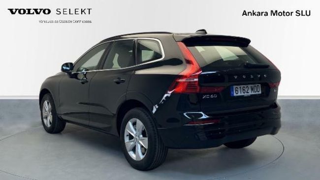 Foto del VOLVO XC60 B4 Core AWD Aut.