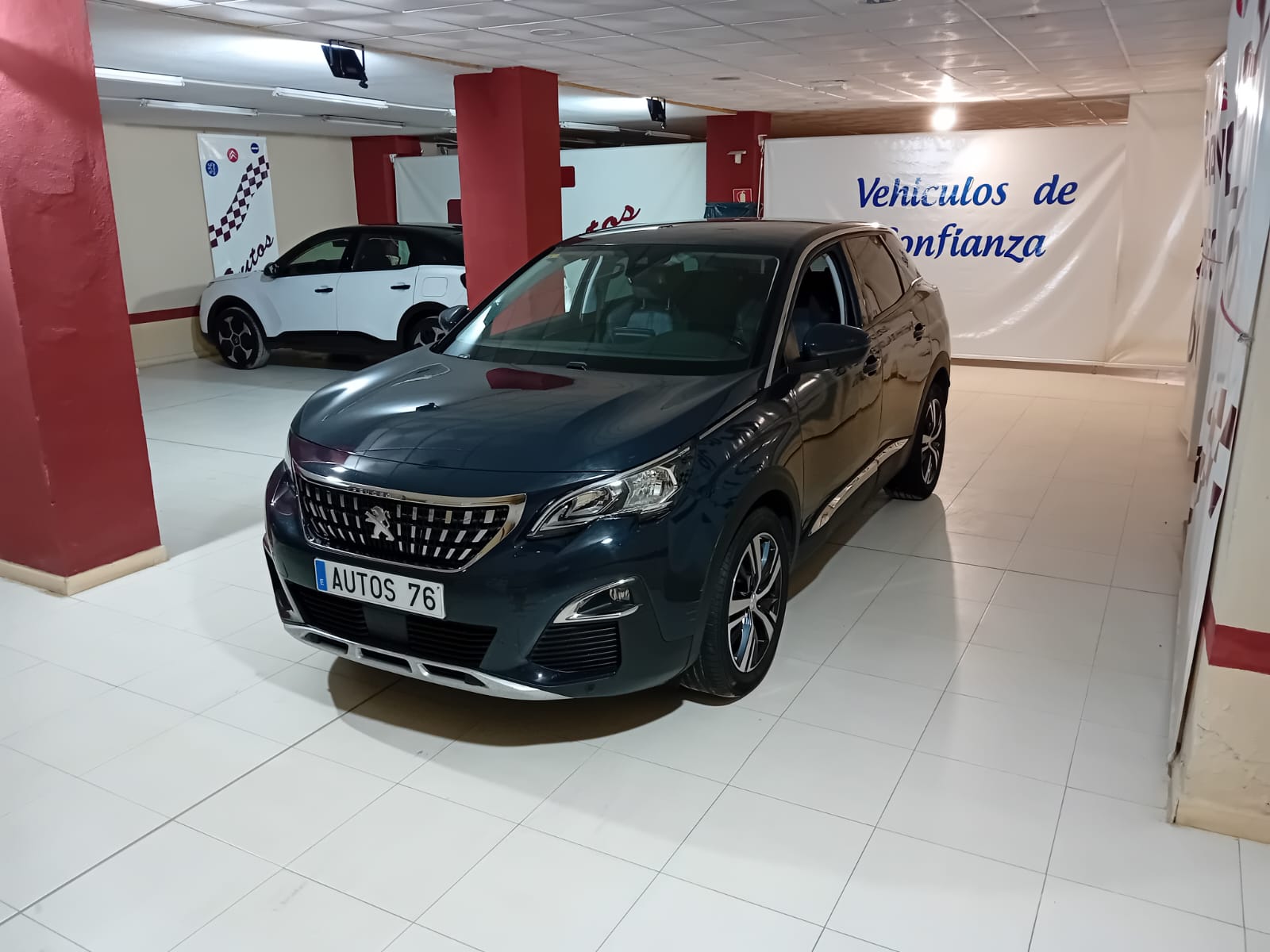PEUGEOT 3008 SUV (1.5BlueHDi Active S&S 130) en Badajoz