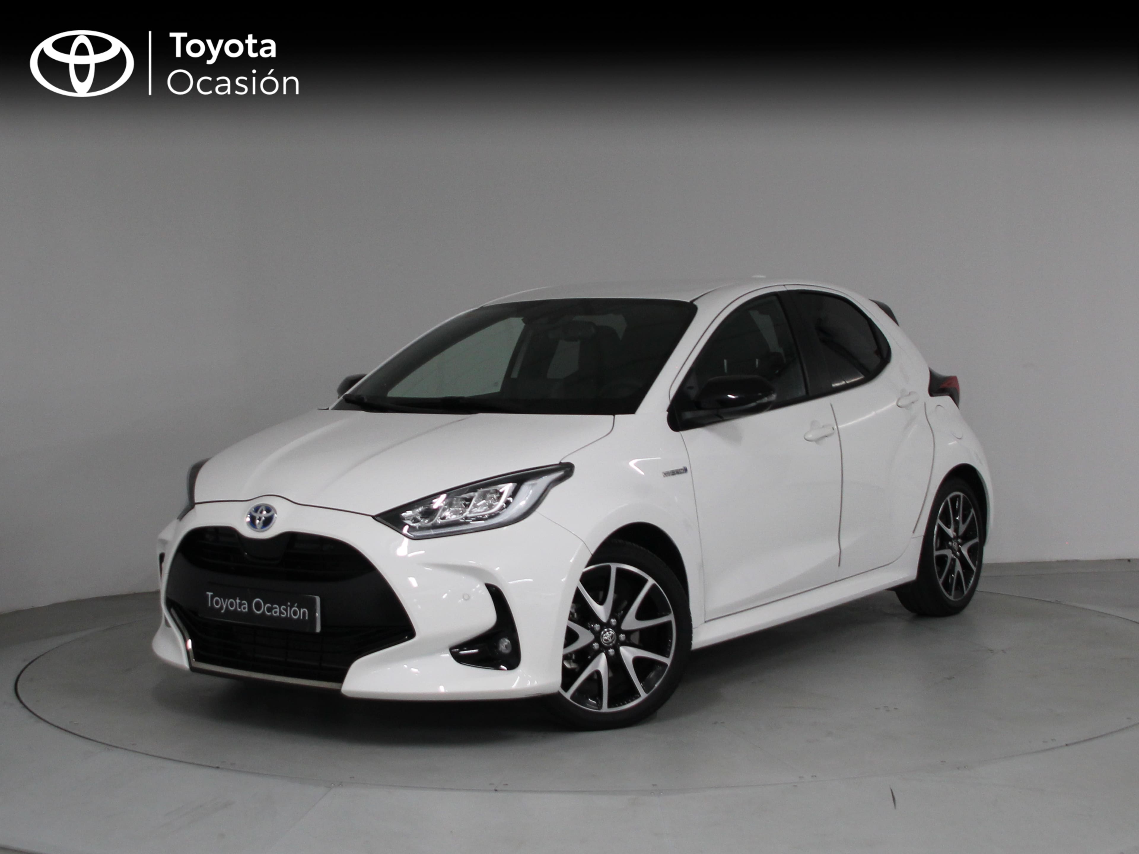 TOYOTA Yaris (1.5 120H Style Plus) en Barcelona