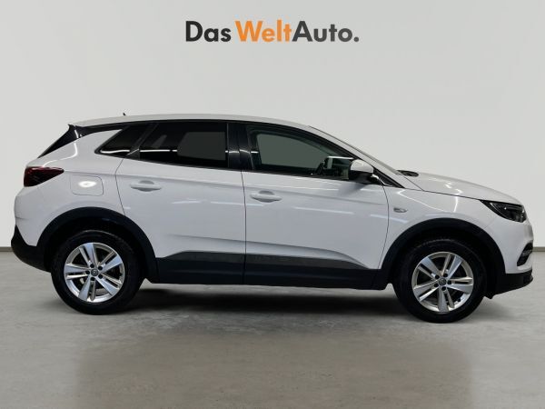 Foto del OPEL Grandland X 1.5CDTi S&S Selective 130
