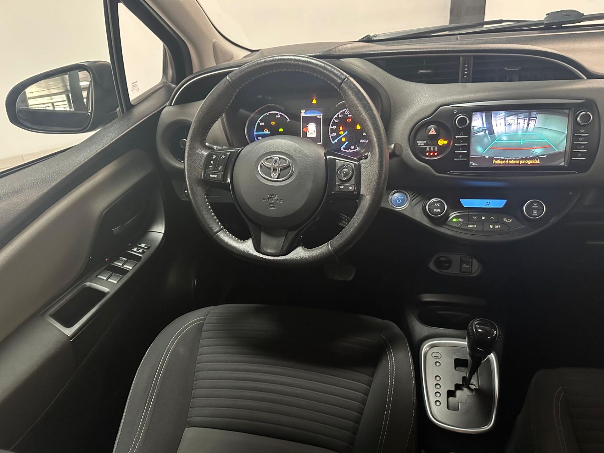 Imagen 3 de TOYOTA Yaris