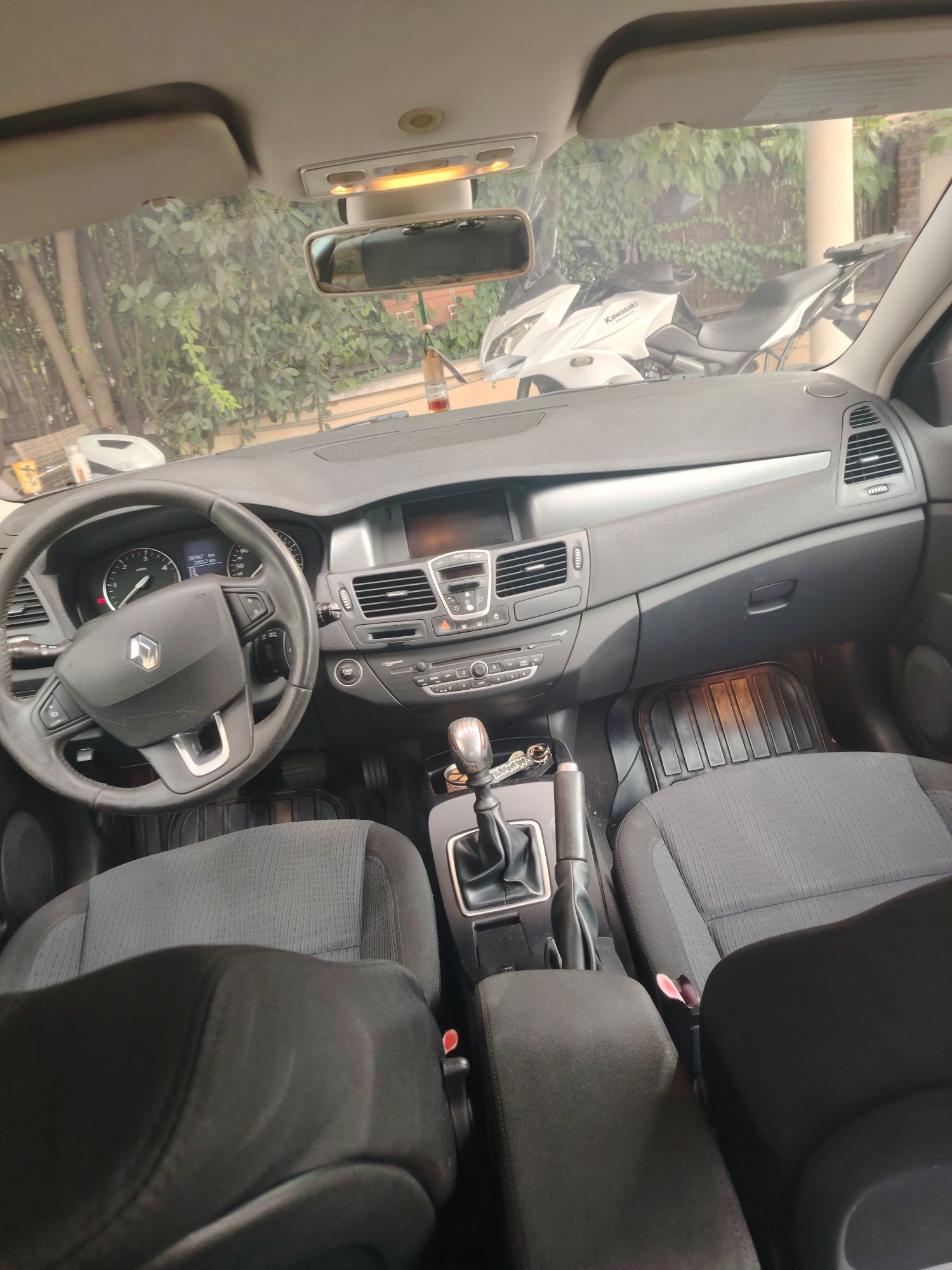 Foto del RENAULT Laguna G.Tour 2.0dCi Expression TomTom