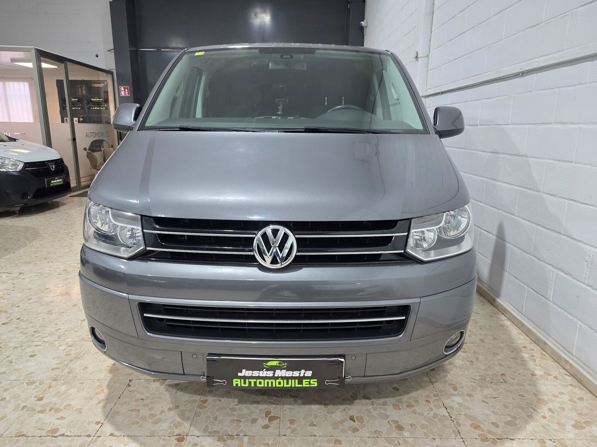 Foto del VOLKSWAGEN Transporter Tractor Cabina 2.0TDI BMT DSG 132kW