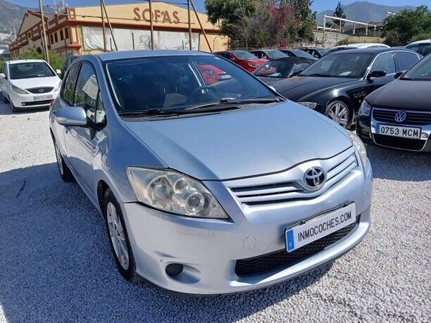 Foto del TOYOTA Auris 130 Active