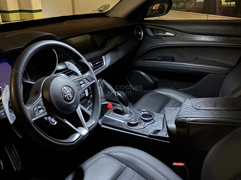 Foto del ALFA ROMEO Stelvio 2.2 Sprint Q4 190 Aut.