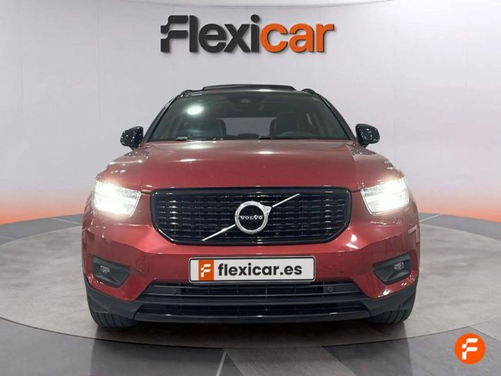 Imagen 2 de VOLVO XC40