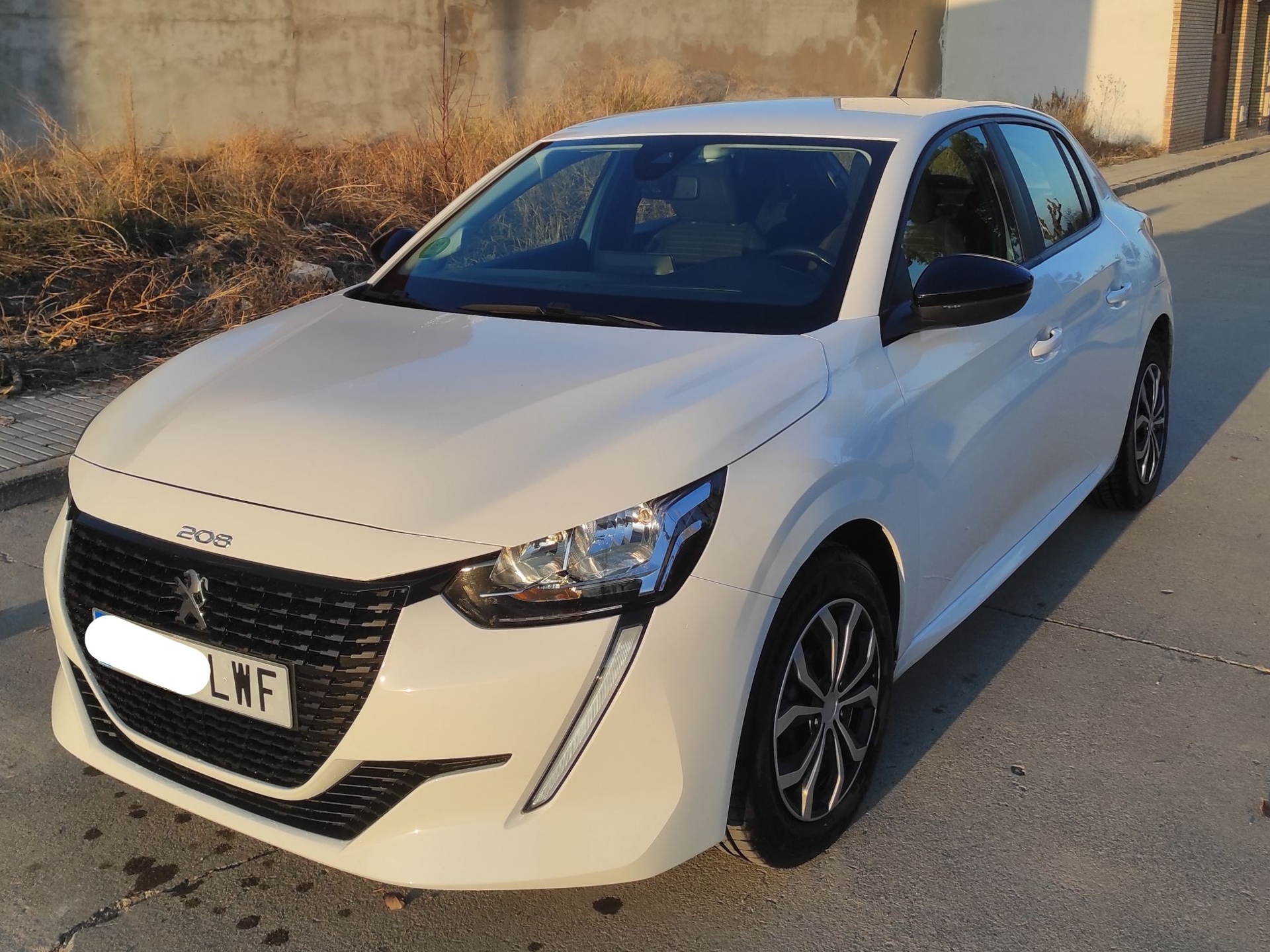 Imagen de PEUGEOT 208