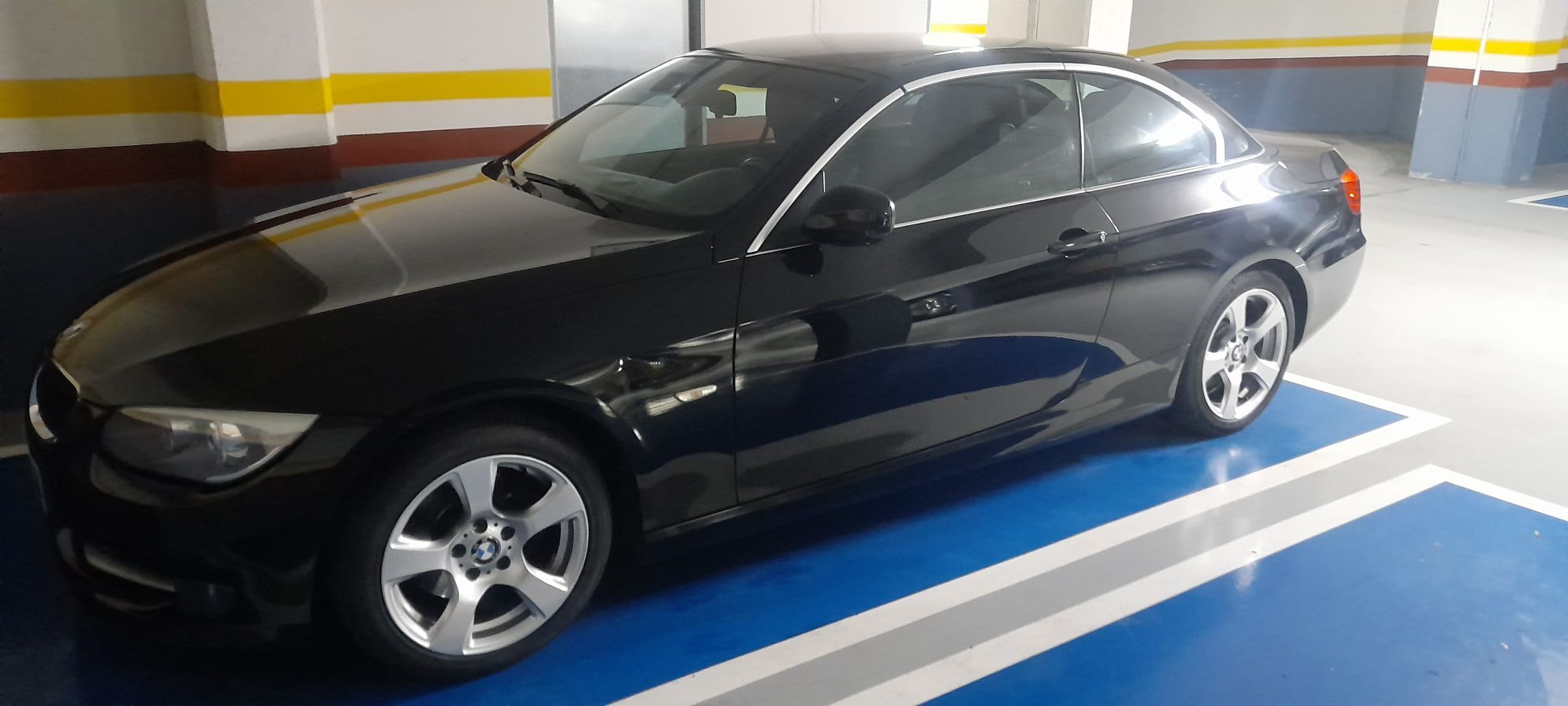 Foto del BMW Serie 3 320d Cabrio Essential Edition