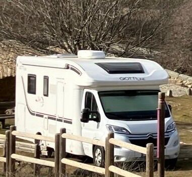 Foto del CITROEN Jumper Chasis Cb. 2.2BlueHDi 35 L2S 140