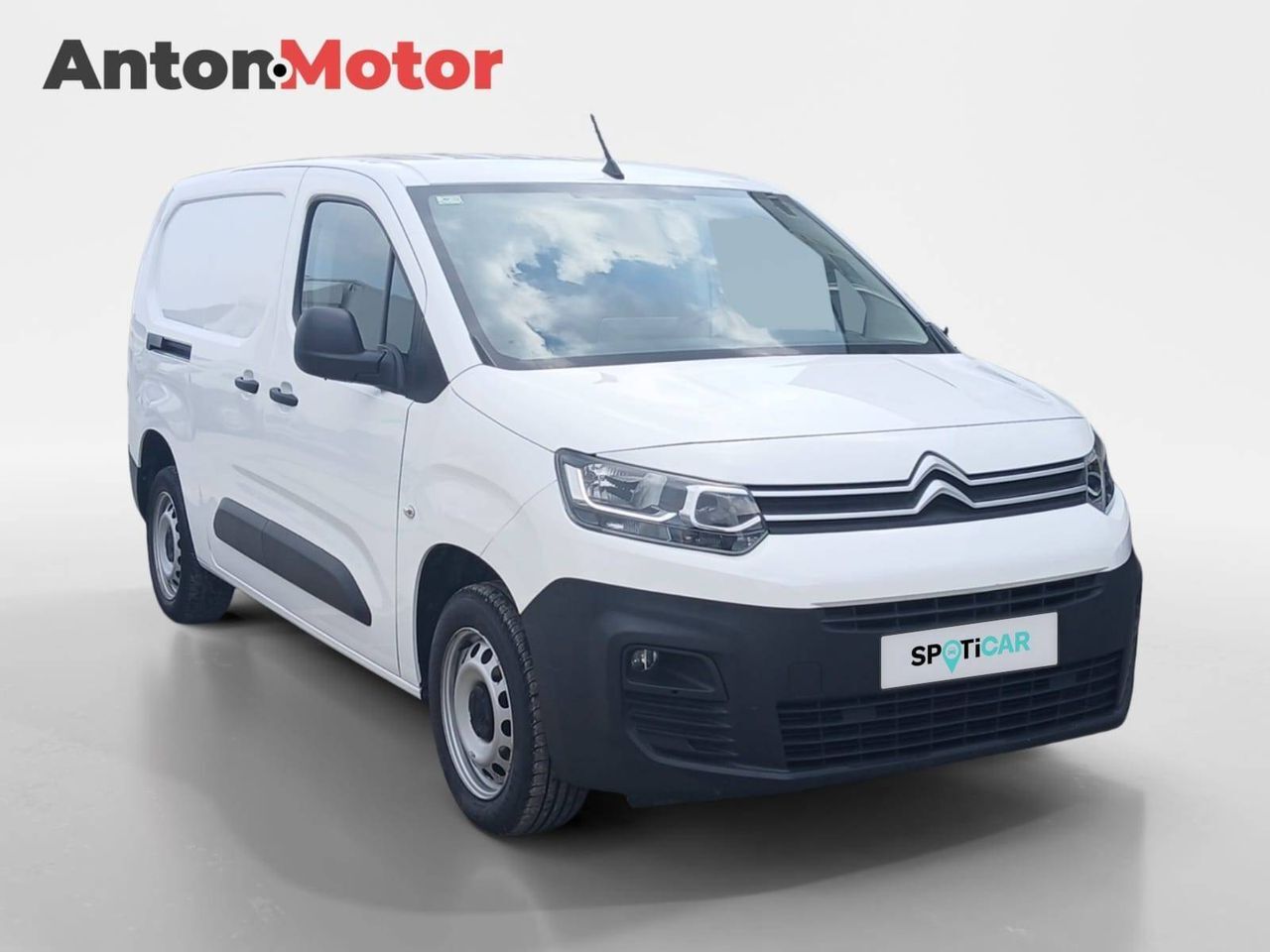 Foto del CITROEN Berlingo Van BlueHDi S&S Talla XL Club 100