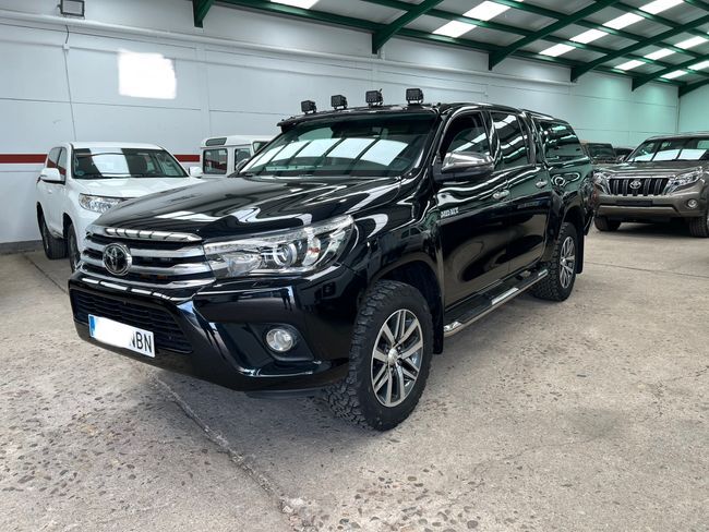 TOYOTA Hilux (2.4 D4D VXL AUT) en Córdoba
