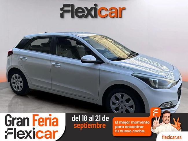 HYUNDAI i20 (1.2 MPI Klass) en Sevilla