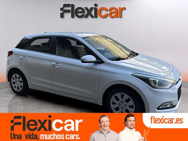 HYUNDAI i20 (1.2 MPI Klass) en Sevilla